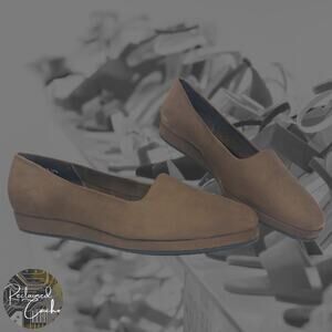 Borelli Brown Marilyn Suede Flats - Size 8 - Women